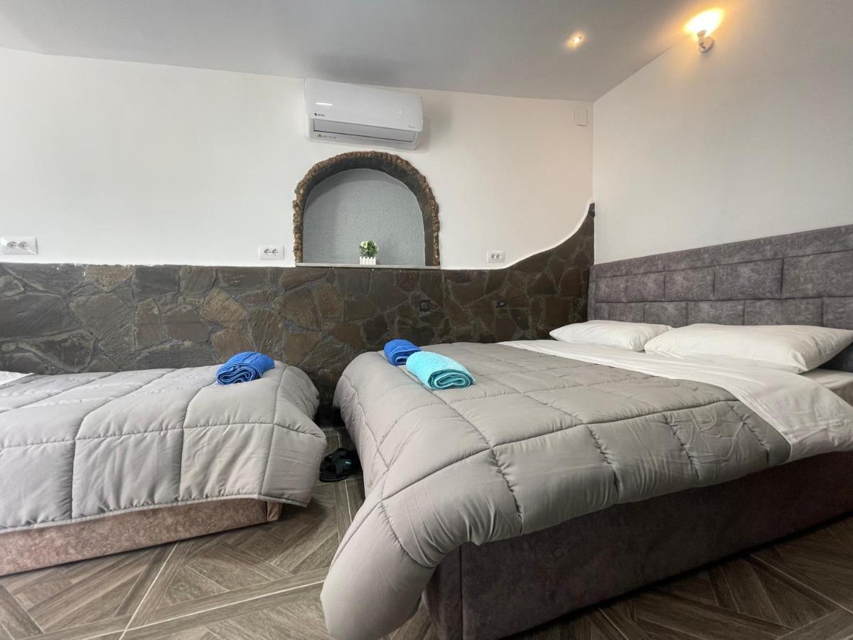 Ylli Guesthouse Përmet Exteriér fotografie